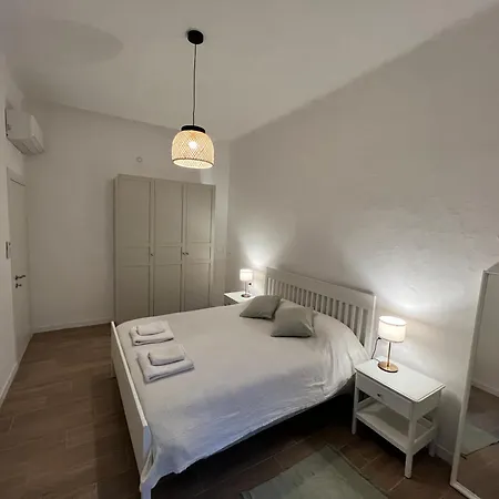 Spacious 3 Bedroom Apartment Milan Exterior photo